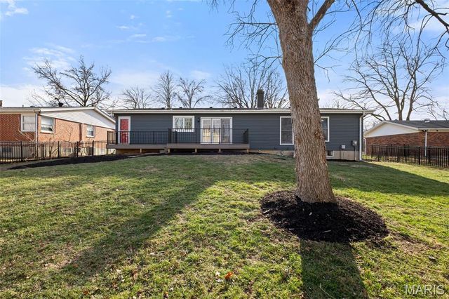 11815 Archerton Drive, Bridgeton, MO 63044