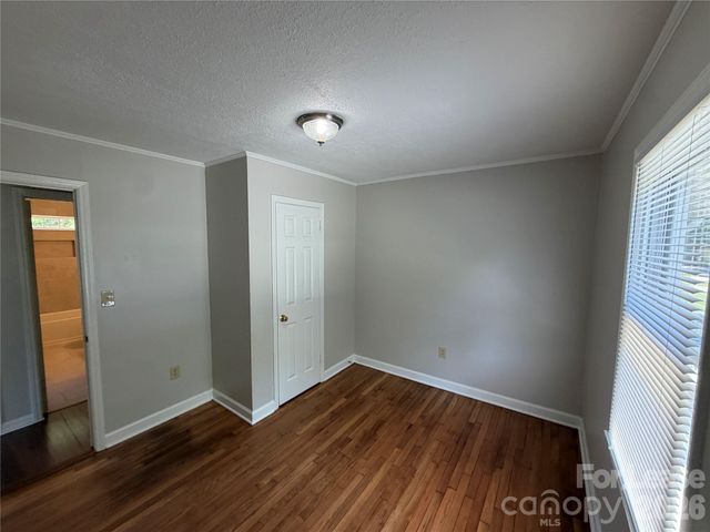 680 Tulsa Court NW, Concord, NC 28027