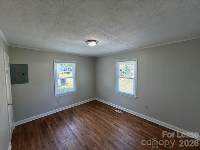 680 Tulsa Court NW, Concord, NC 28027