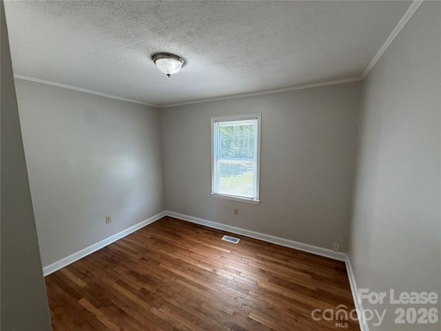680 Tulsa Court NW, Concord, NC 28027