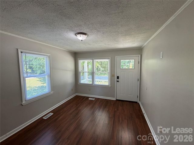 680 Tulsa Court NW, Concord, NC 28027