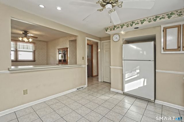 71 Sycaway Street, West Haven, CT 06516