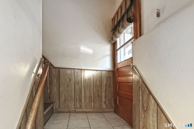 71 Sycaway Street, West Haven, CT 06516