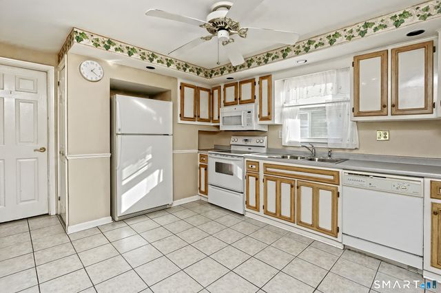 71 Sycaway Street, West Haven, CT 06516