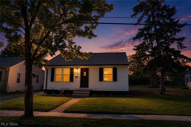 13711 Bennington Avenue, Cleveland, OH 44135