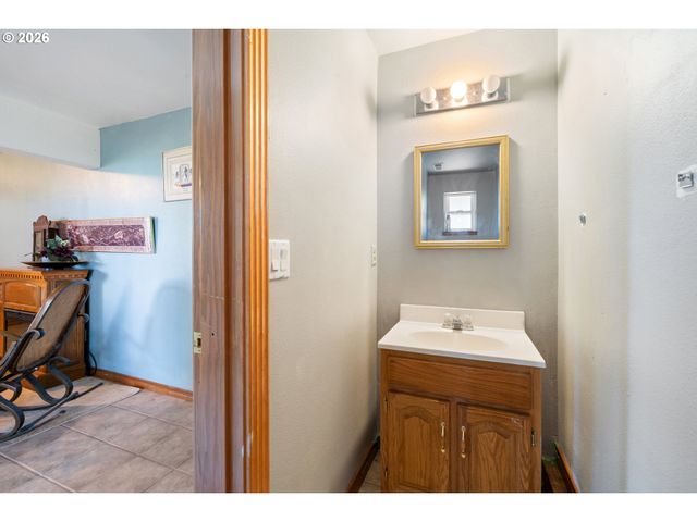 6095 HUCKLEBERRY Ln, Oceanside, OR 97134