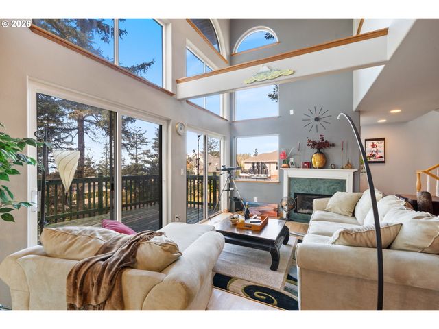 6095 HUCKLEBERRY Ln, Oceanside, OR 97134