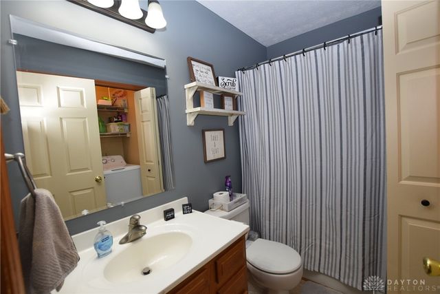 216 4th Street, Christiansburg, OH 43072