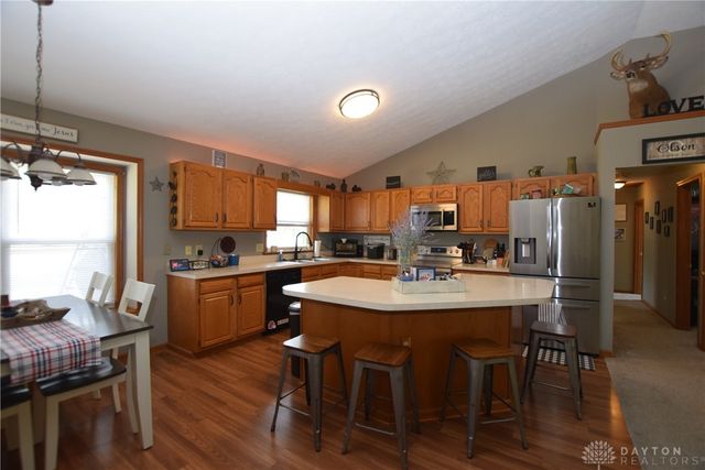 216 4th Street, Christiansburg, OH 43072
