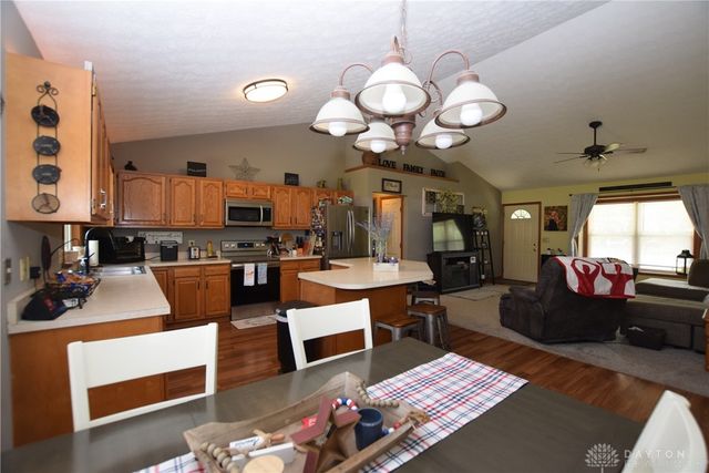 216 4th Street, Christiansburg, OH 43072