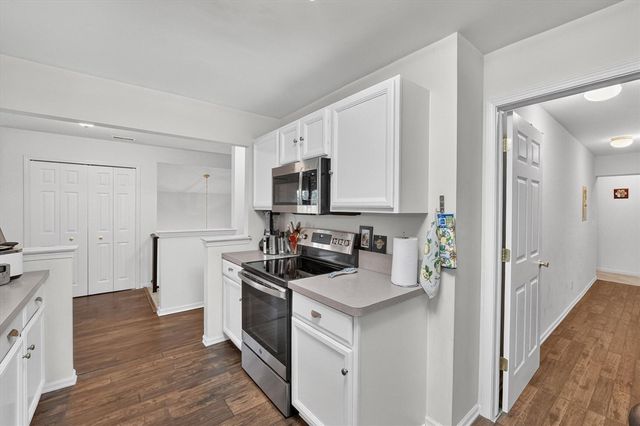 16766 Dover Drive, Northville, MI 48168