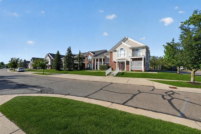 16766 Dover Drive, Northville, MI 48168