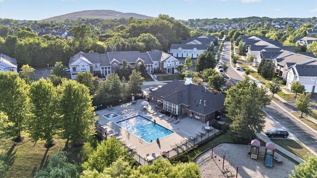 16766 Dover Drive, Northville, MI 48168