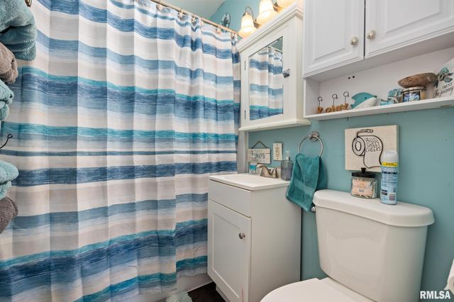 804 W MAYWOOD Avenue, Peoria, IL 61604