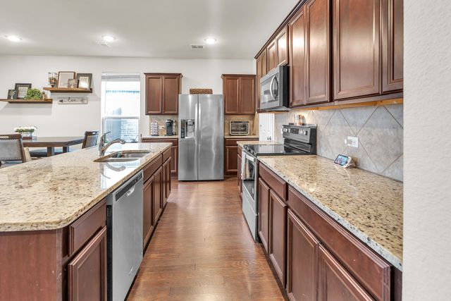 9105 Lookout Point, Fort Worth, TX 76179