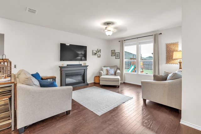 9105 Lookout Point, Fort Worth, TX 76179