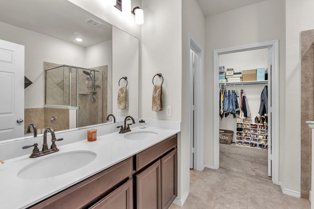 9105 Lookout Point, Fort Worth, TX 76179