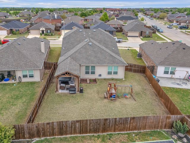 9105 Lookout Point, Fort Worth, TX 76179
