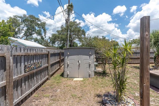 1936 NUGGET DRIVE, Clearwater, FL 33755