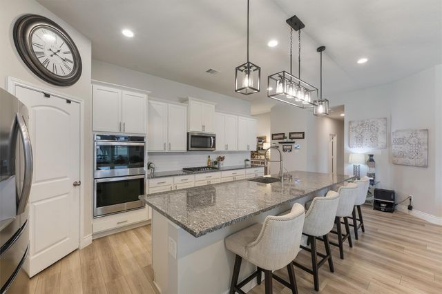 31211 Raleigh Creek Drive, Tomball, TX 77375