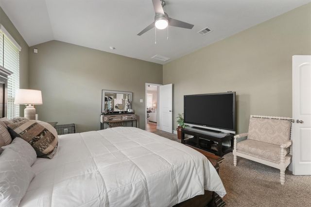 31211 Raleigh Creek Drive, Tomball, TX 77375