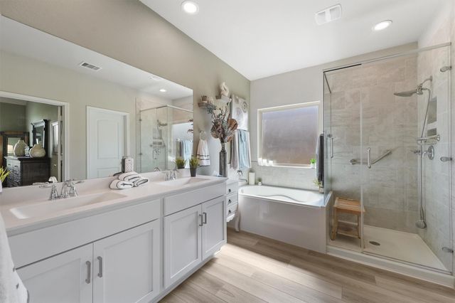 31211 Raleigh Creek Drive, Tomball, TX 77375