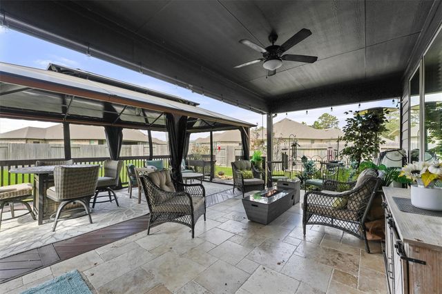 31211 Raleigh Creek Drive, Tomball, TX 77375