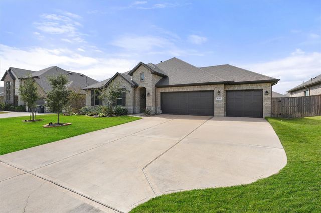 31211 Raleigh Creek Drive, Tomball, TX 77375