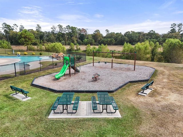 31211 Raleigh Creek Drive, Tomball, TX 77375