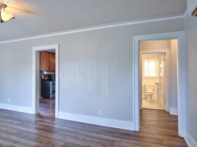 1115 Ne HEMBREE St, Mc Minnville, OR 97128