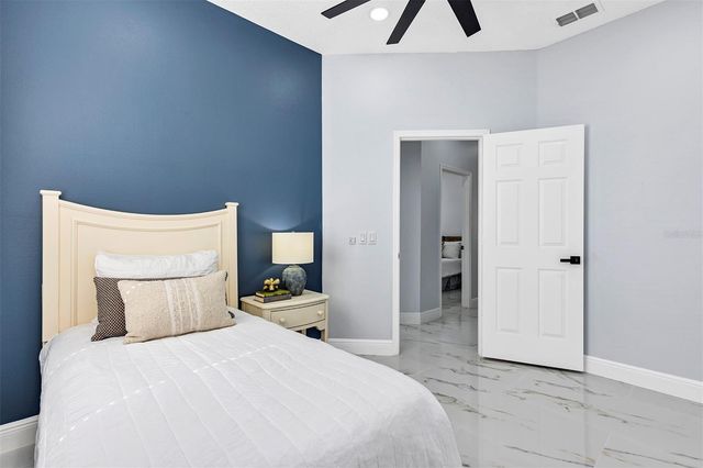 1829 SNARESBROOK WAY, Orlando, FL 32837