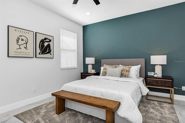 1829 SNARESBROOK WAY, Orlando, FL 32837