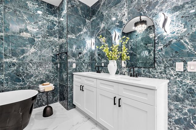 1829 SNARESBROOK WAY, Orlando, FL 32837