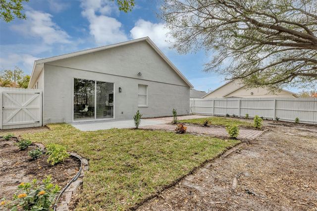 1829 SNARESBROOK WAY, Orlando, FL 32837