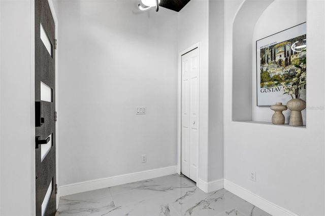 1829 SNARESBROOK WAY, Orlando, FL 32837