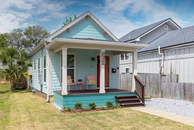 921 N Davis Highway, Pensacola, FL 32501