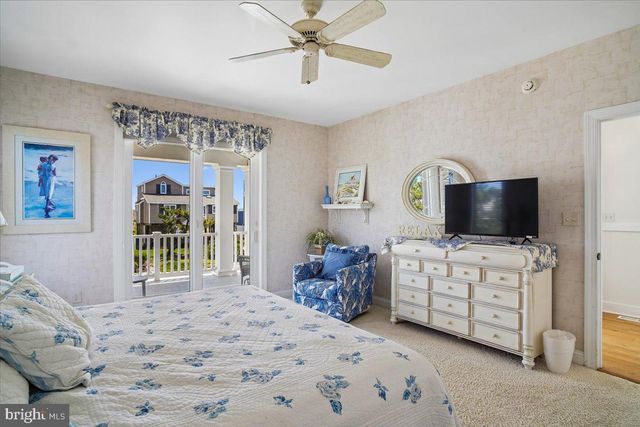 37138 OCEAN PARK LN, Fenwick Island, DE 19944