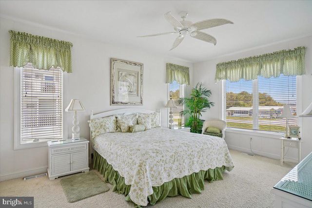 37138 OCEAN PARK LN, Fenwick Island, DE 19944