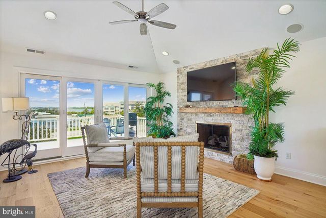 37138 OCEAN PARK LN, Fenwick Island, DE 19944