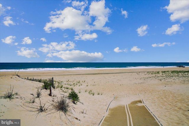 37138 OCEAN PARK LN, Fenwick Island, DE 19944