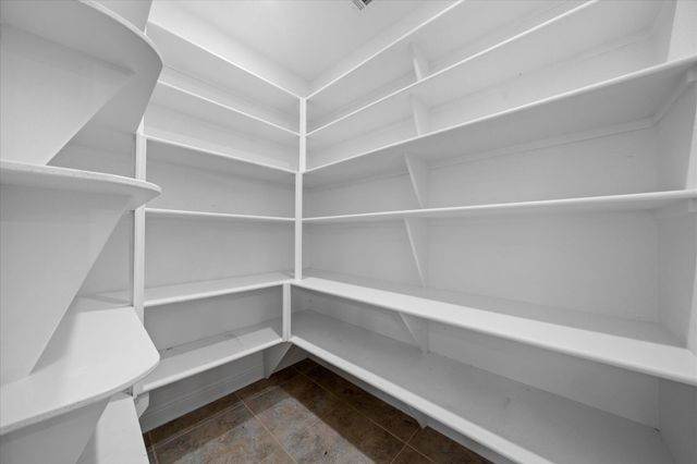 7870 Castle View Lane, Redding, CA 96001