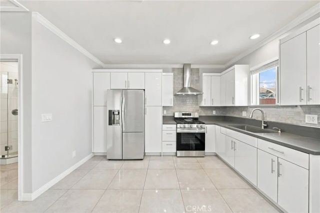 16242 Londelius, North Hills, CA 91343