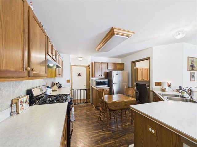 2317 Westfield Lane, Belvidere, IL 61008
