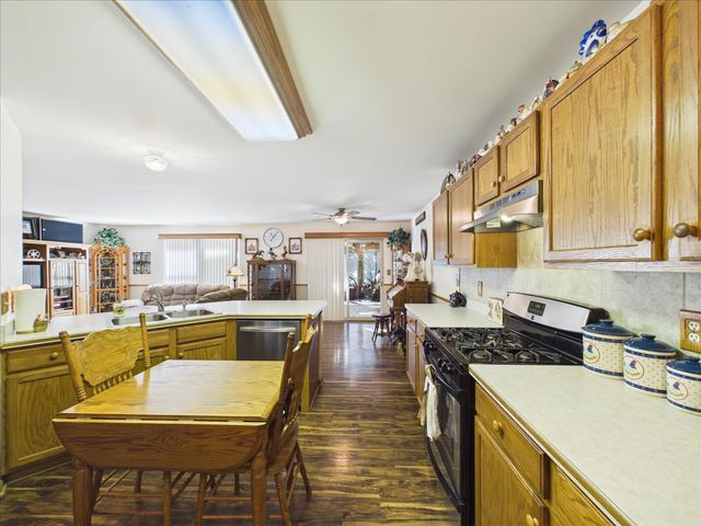 2317 Westfield Lane, Belvidere, IL 61008