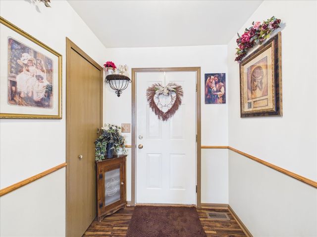 2317 Westfield Lane, Belvidere, IL 61008