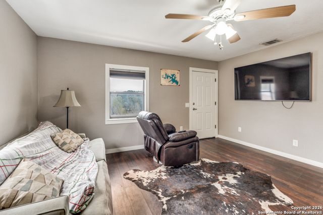 505 Buckhorn, Canyon Lake, TX 78133