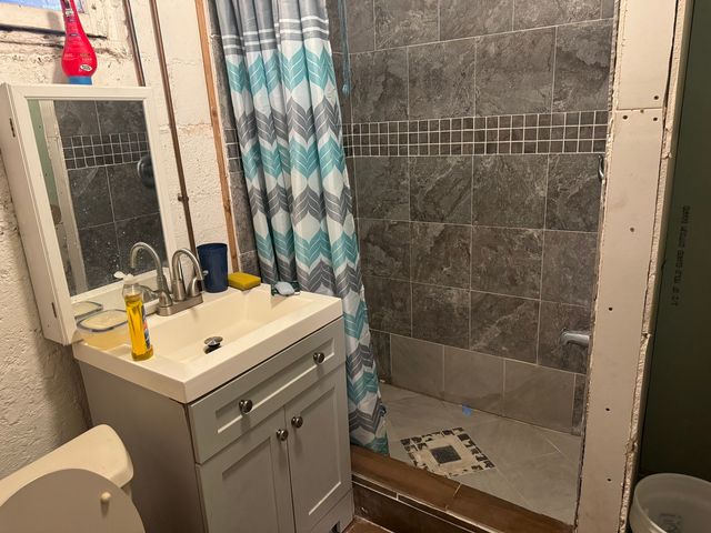 504 5th Avenue, Aurora, IL 60505