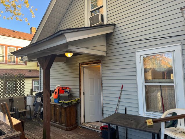 504 5th Avenue, Aurora, IL 60505