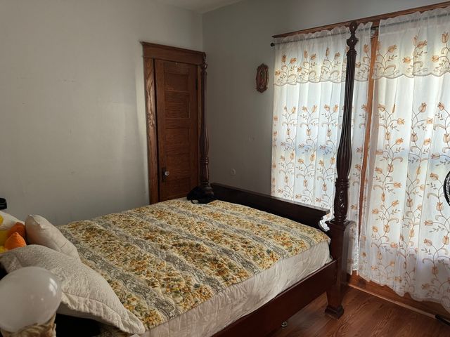 504 5th Avenue, Aurora, IL 60505