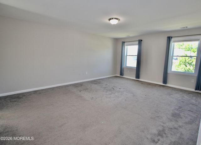7 Victoria Lane, Neptune Township, NJ 07753